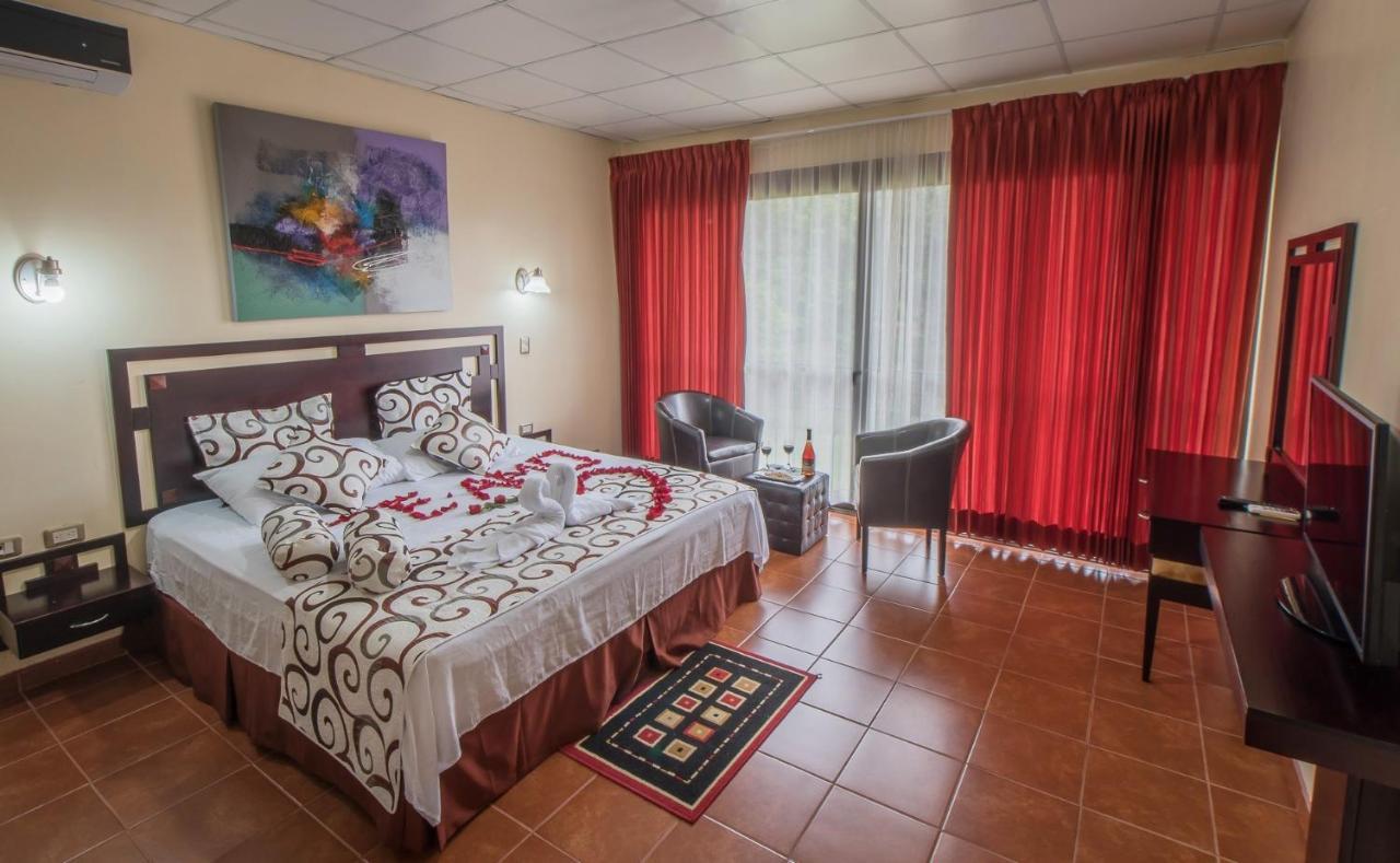 Hotel Monte Real La Fortuna Εξωτερικό φωτογραφία